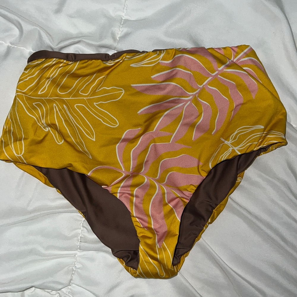 Fighting Eel bikini swim bottom